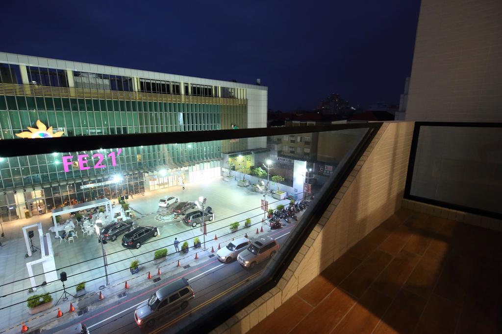 指南針民宿2178 & 工殿民宿2182 Hualien Buitenkant foto