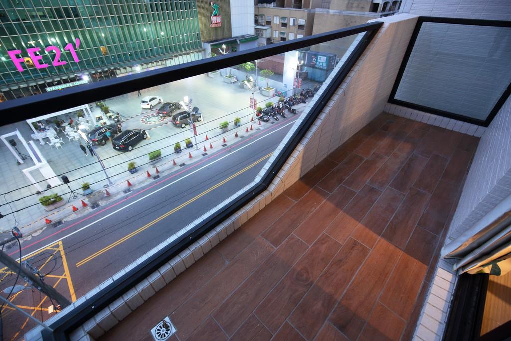 指南針民宿2178 & 工殿民宿2182 Hualien Buitenkant foto